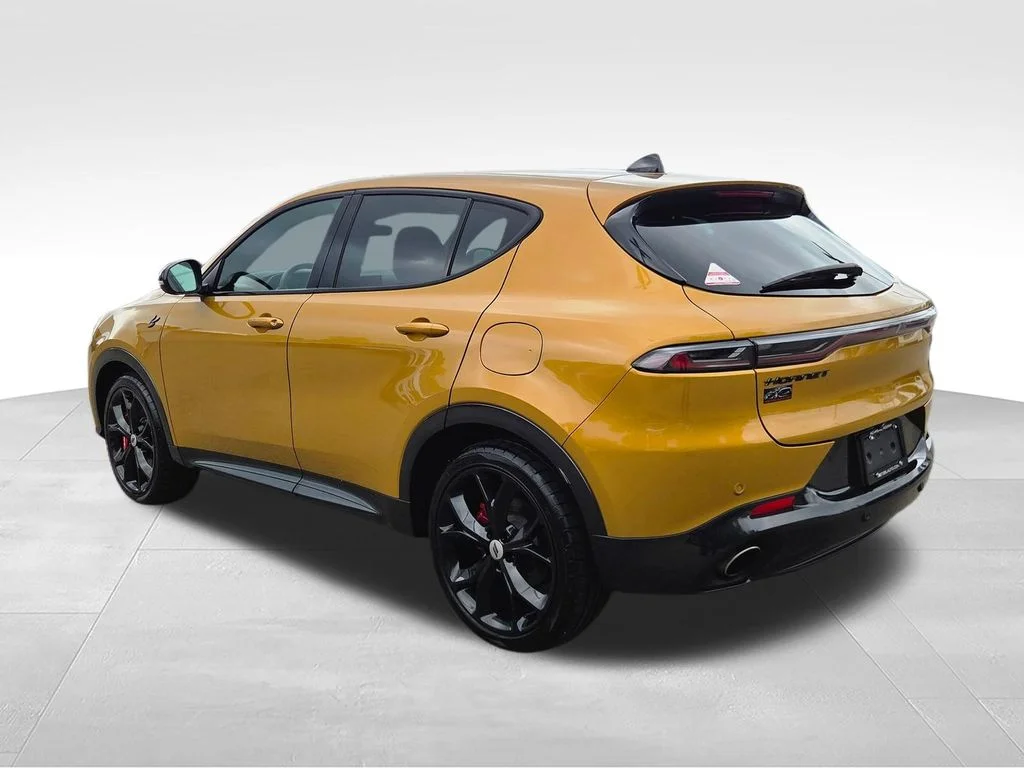 Used 2024 Gold Dodge R/T Plus image 5