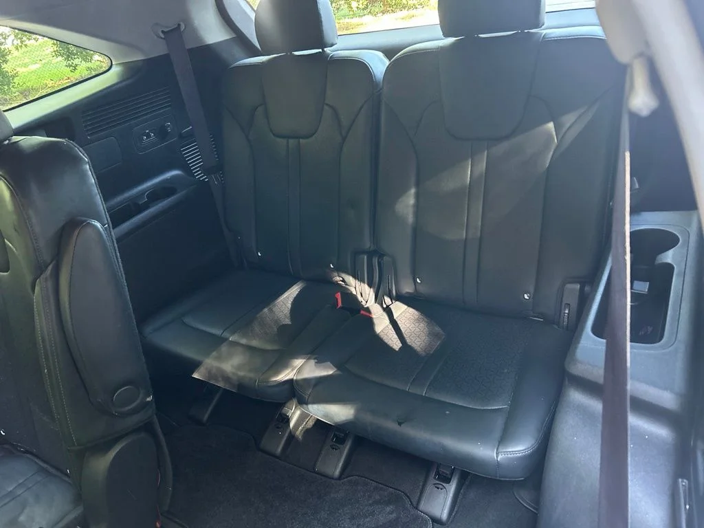 Used 2023 Gray Kia EX image 28