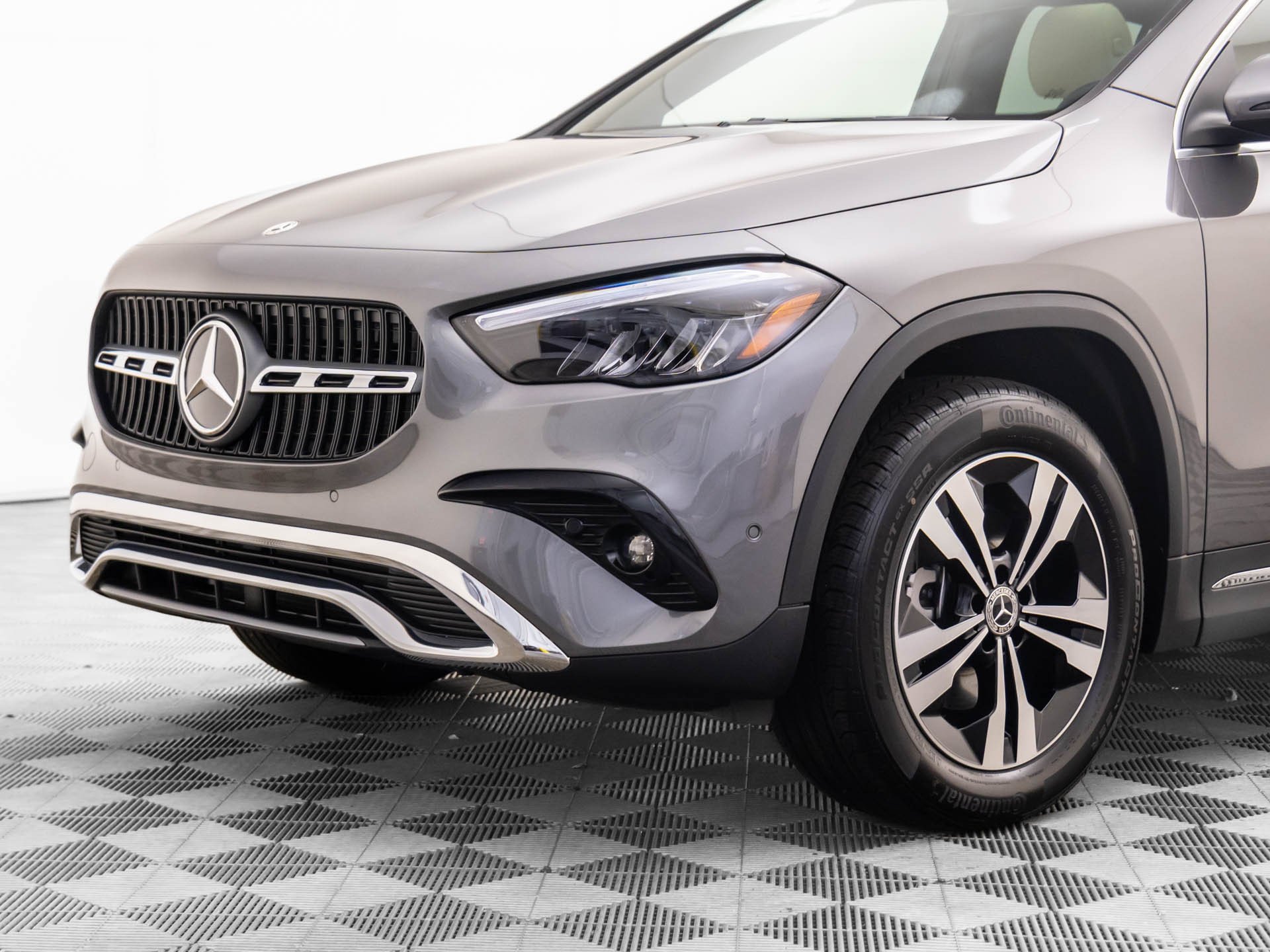 New 2026 Gray Mercedes-Benz GLA 250 image 81
