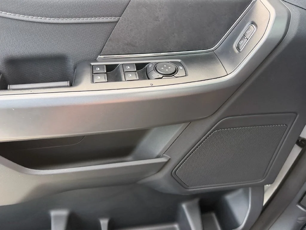 New 2026 Oxford White Ford XLT image 15
