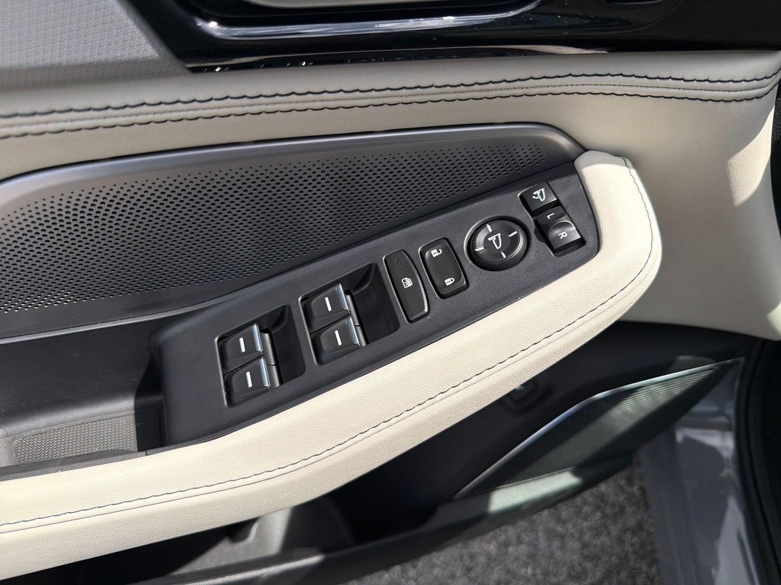 New 2026 Urban Gray Pearl Acura A-Spec Advance Package image 30