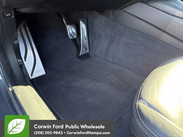 Used 2015 White BMW Base image 26