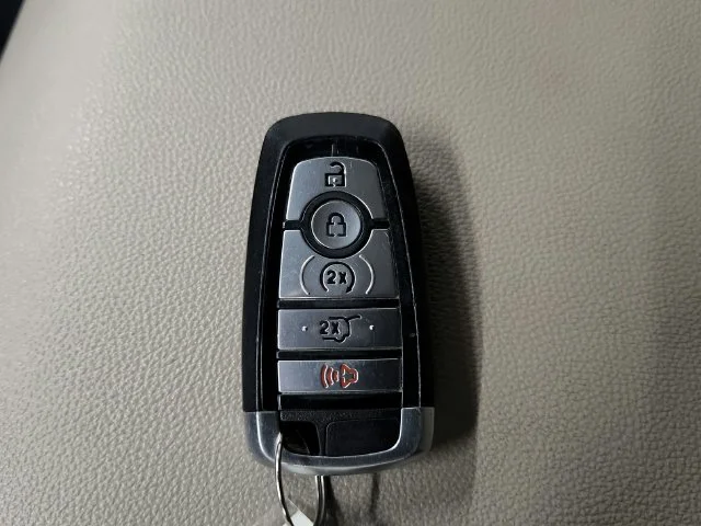 Used 2024 White Ford Limited image 34