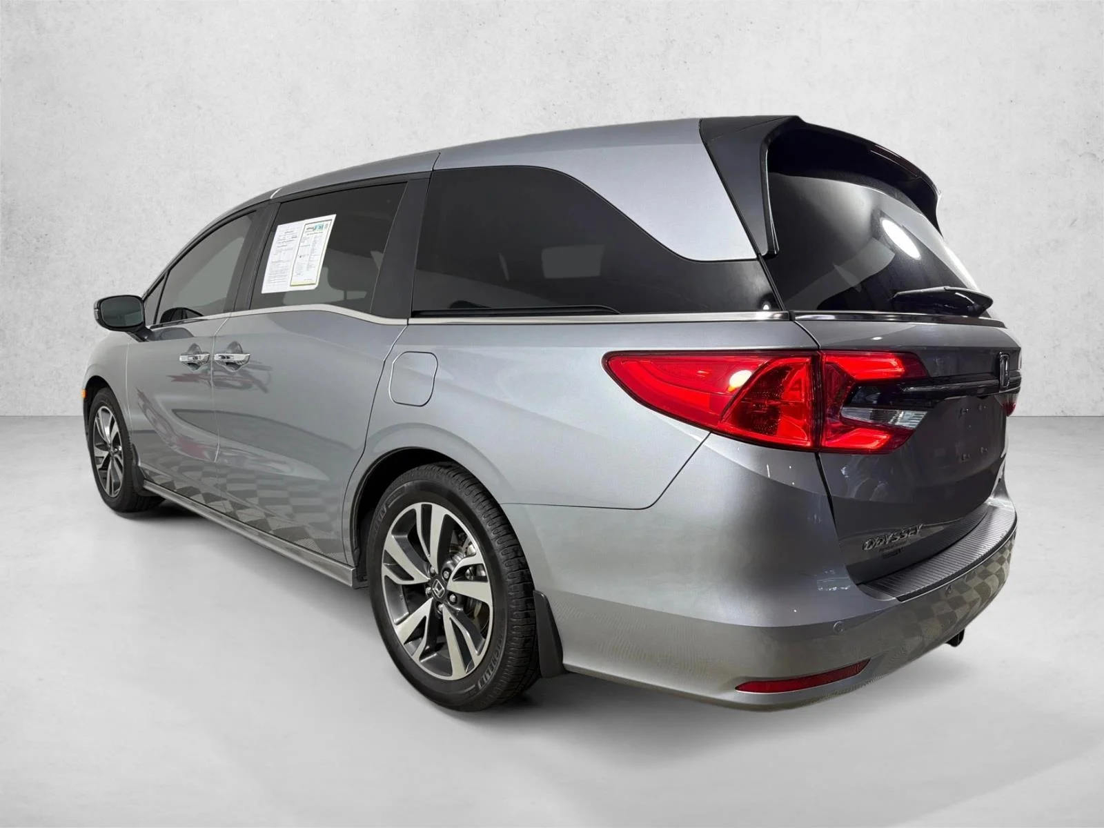 Used 2024 Black Honda Touring image 7
