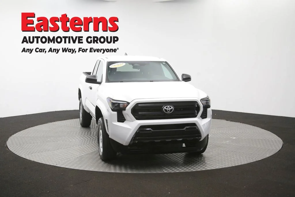 Used 2025 White Toyota SR image 47