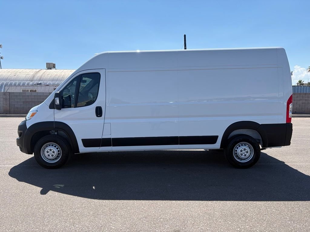 New 2026 Bright White Clear-Coat Exterior Paint RAM High Roof image 5