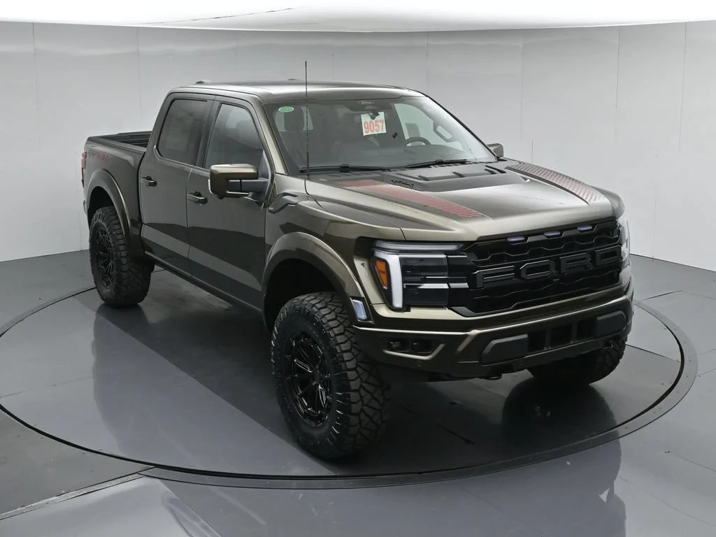 New 2026 Shelter Green Ford Raptor image 41
