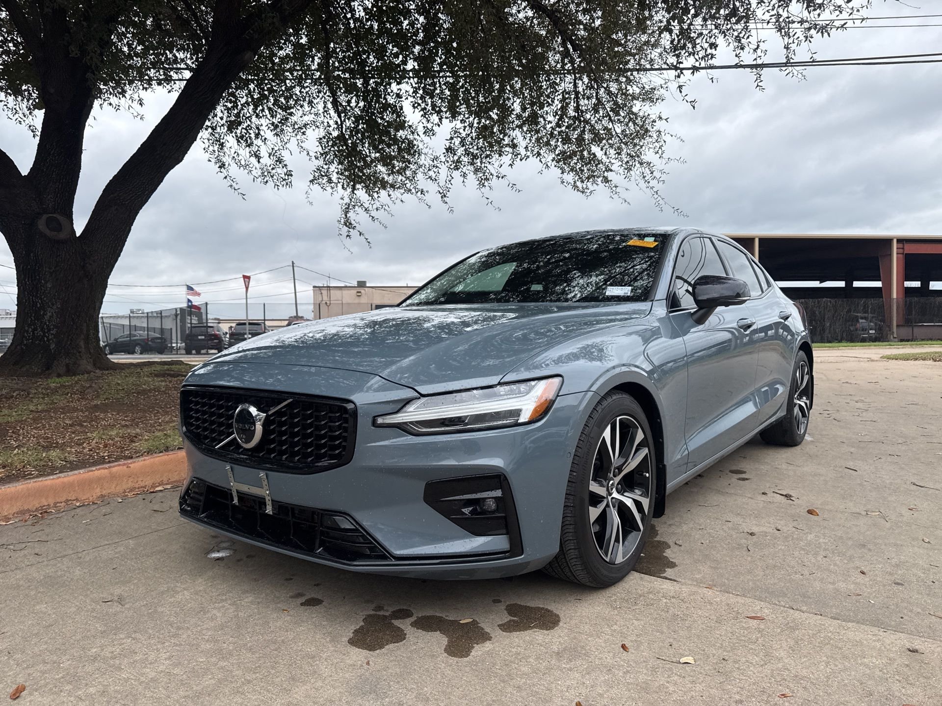 2024 Volvo S60 Plus