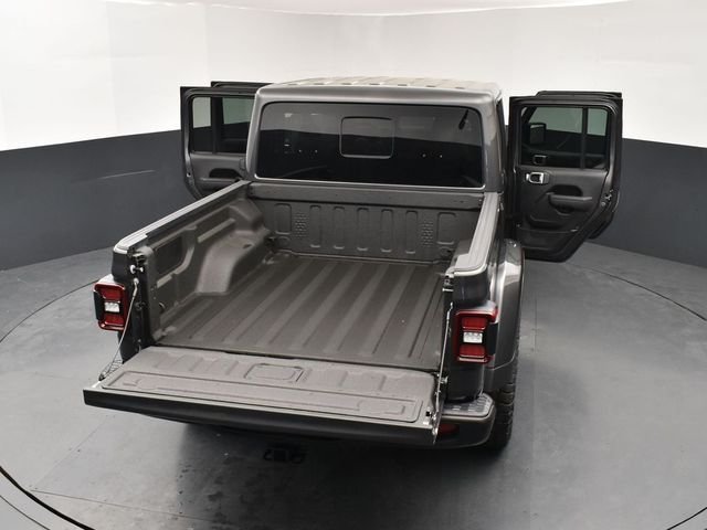 New 2026 Granite Crystal Metallic Clear-Coat Exterior Paint Jeep Shadow Ops image 29