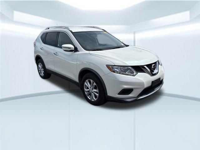 Used 2016 White Nissan SV image 3