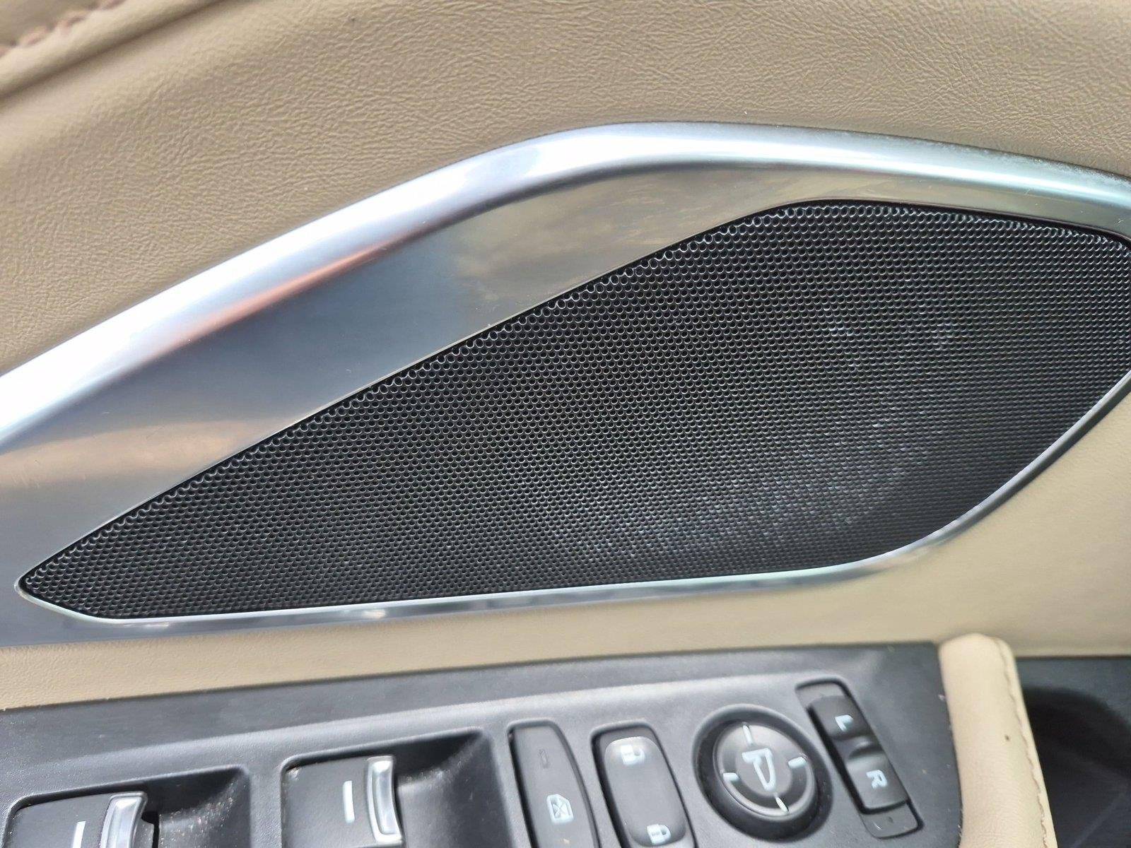 Used 2021 Performance Red Pearl Acura BASE image 16