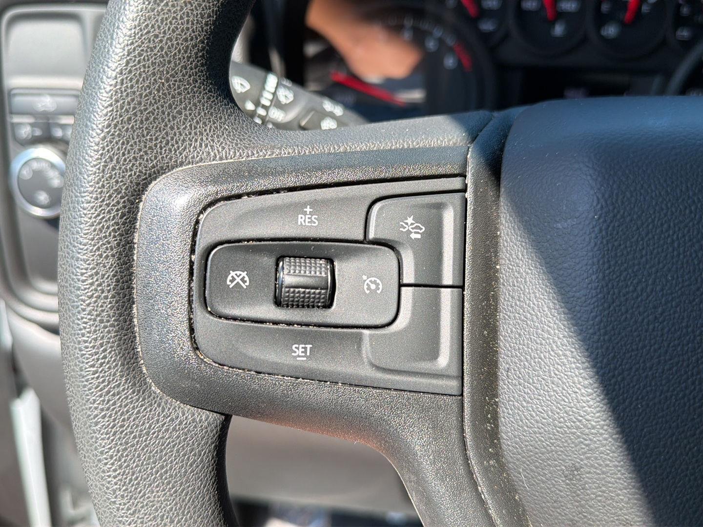 Used 2025 Summit White Chevrolet Custom image 20