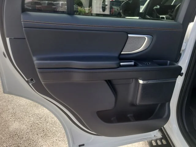 New 2025 White Metallic Ford Tremor image 14