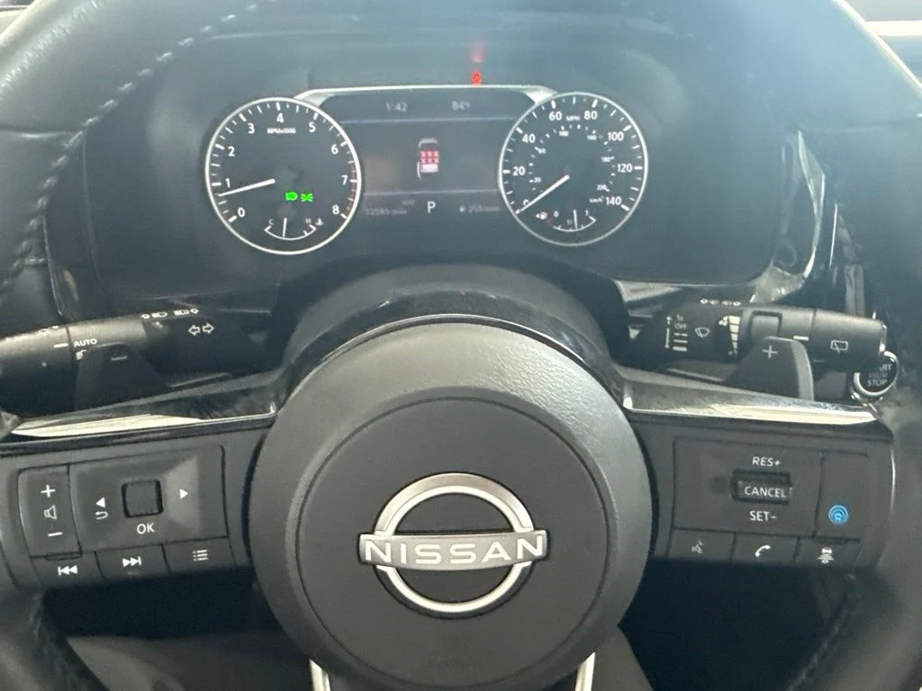Used 2023 Black Nissan SL image 17