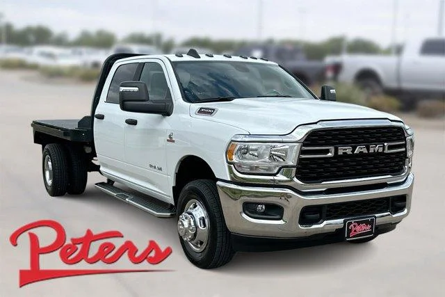 2024 RAM 3500 Big Horn 4X4 Crew Cab LWB's photo