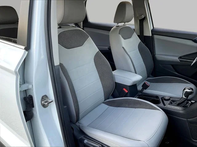 Used 2024  Volkswagen 1.5T SE image 31
