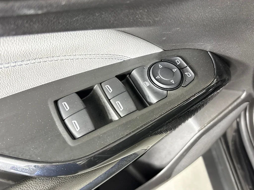 Used 2025 Black Chevrolet LT image 14