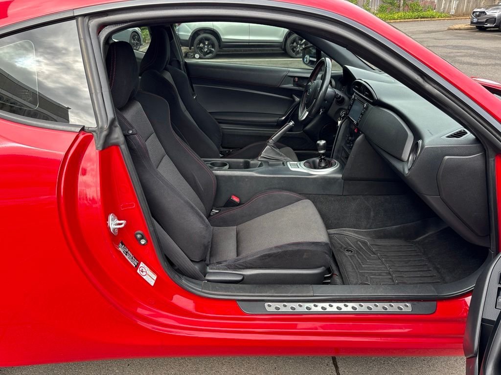 Used 2016 Pure Red Subaru Premium image 23
