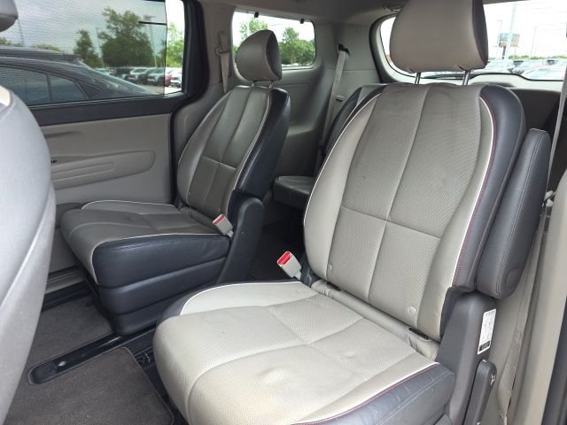 Used 2017 Blue Kia LX image 7