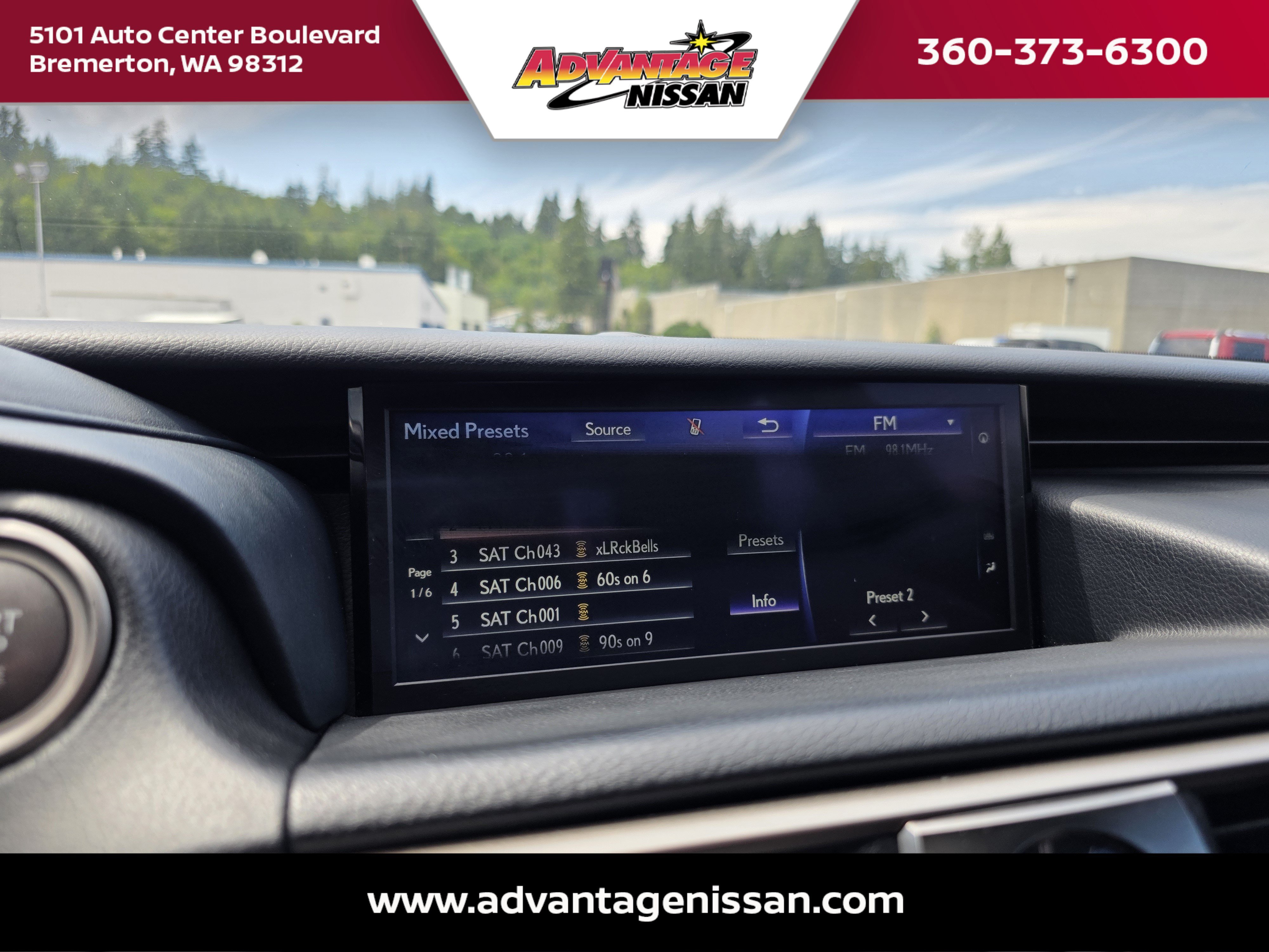 Used 2018 Gray Pearl Lexus 300 image 17