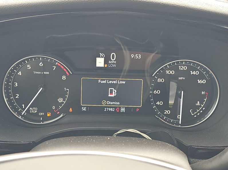 Used 2025 White Cadillac Premium Luxury image 4