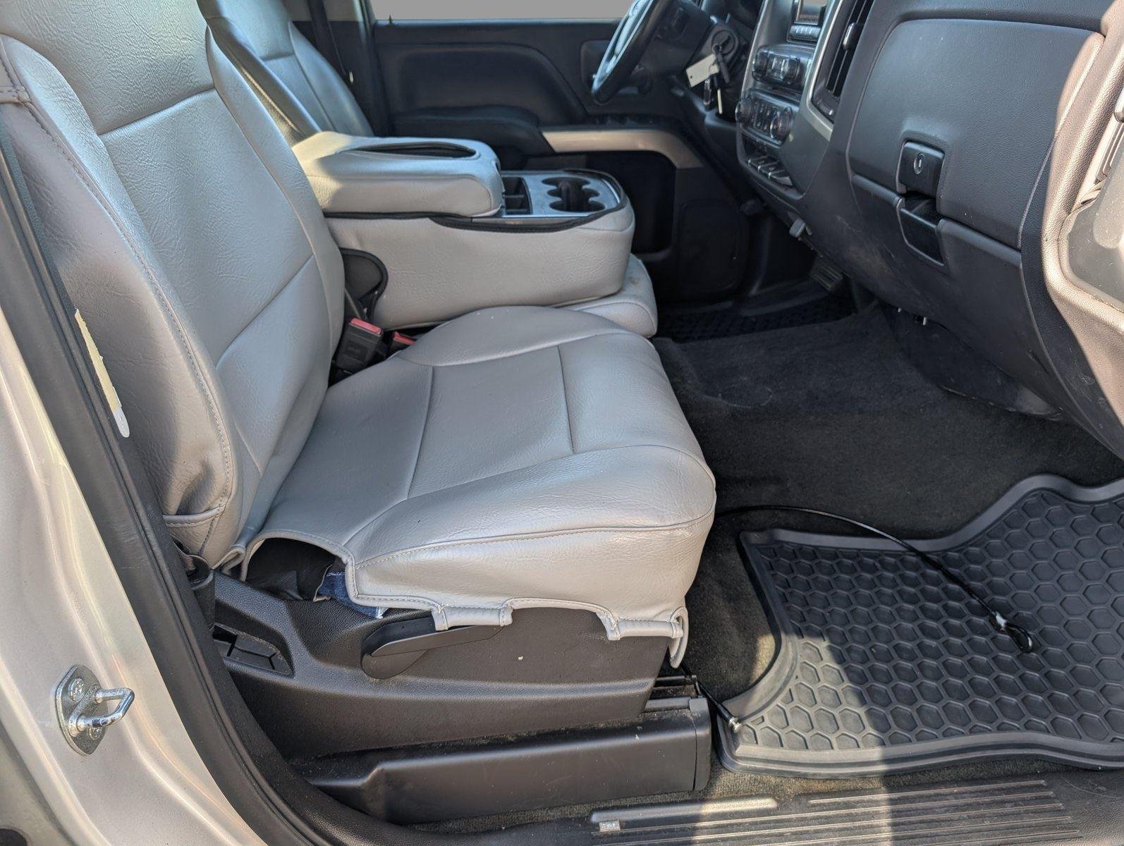 Used 2014 SILVER ICE METALLIC Chevrolet LT image 37