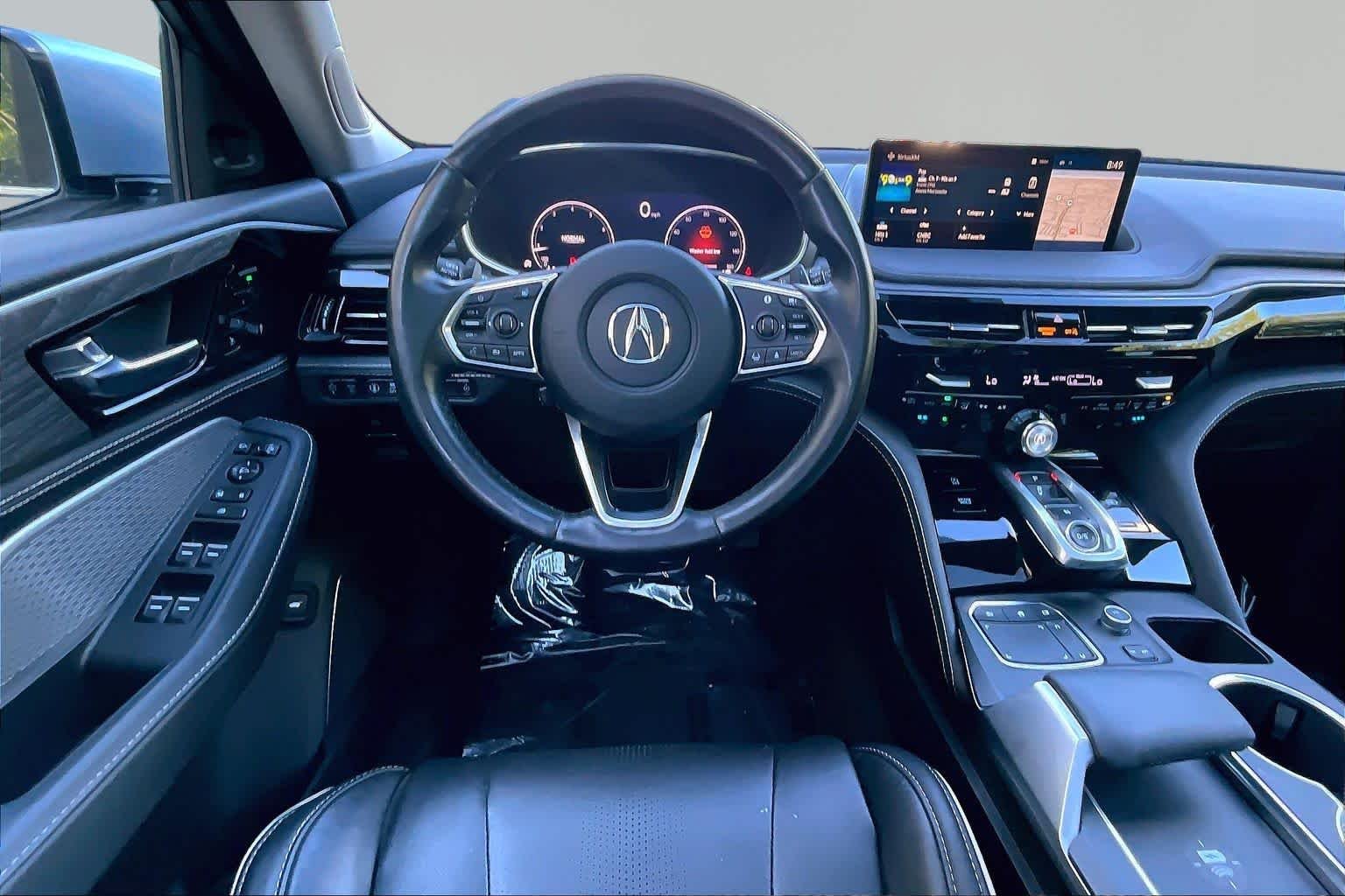 Used 2023 Lunar Silver Metallic Acura w/Advance Package image 6