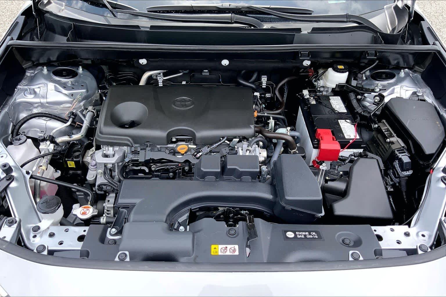 Used 2025 Silver Sky Metallic Toyota LE image 31