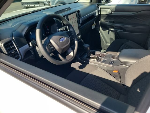 New 2026 Oxford White Ford XL image 3