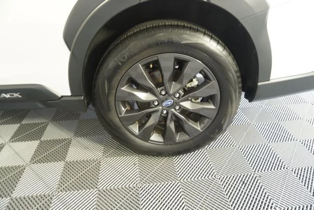 Certified Used 2025 White Subaru Onyx Edition image 18