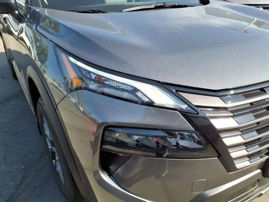 New 2026 Gun Metallic Nissan S image 3