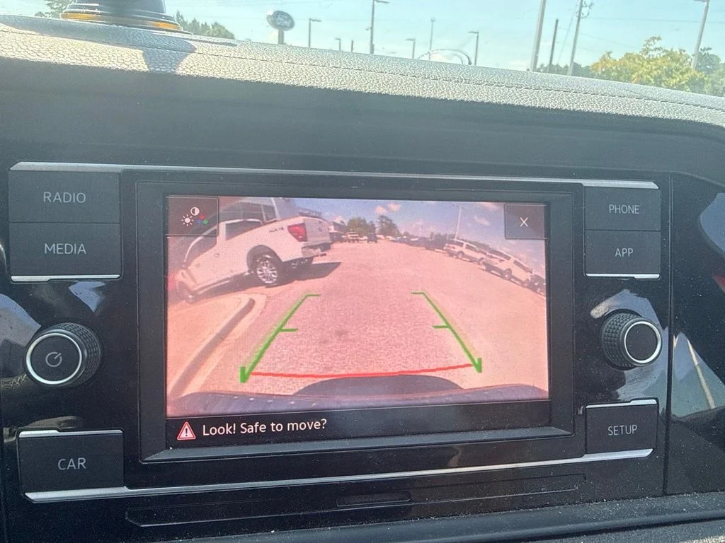 Used 2019 Tornado Red Volkswagen R-Line image 10
