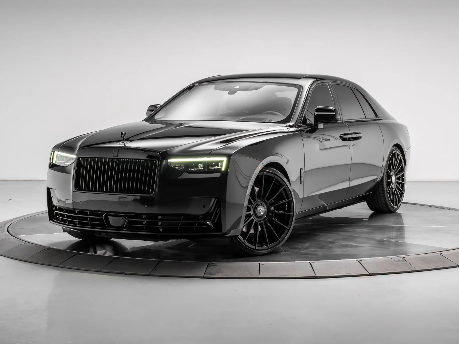 2025 Rolls-Royce Ghost