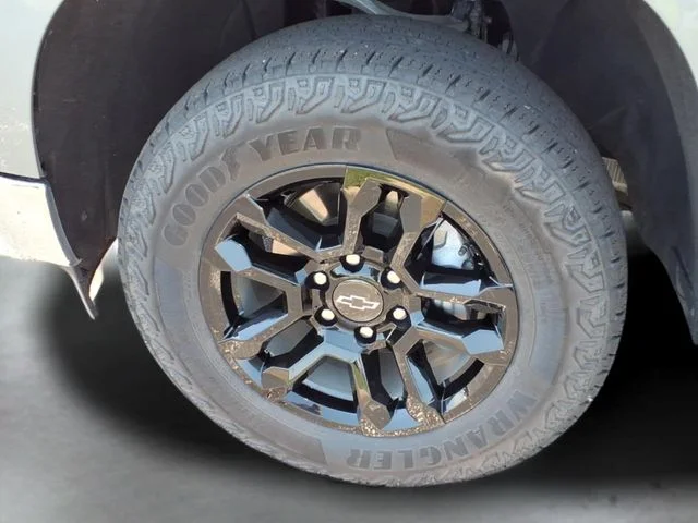Certified Used 2024 Gray Chevrolet LT image 18