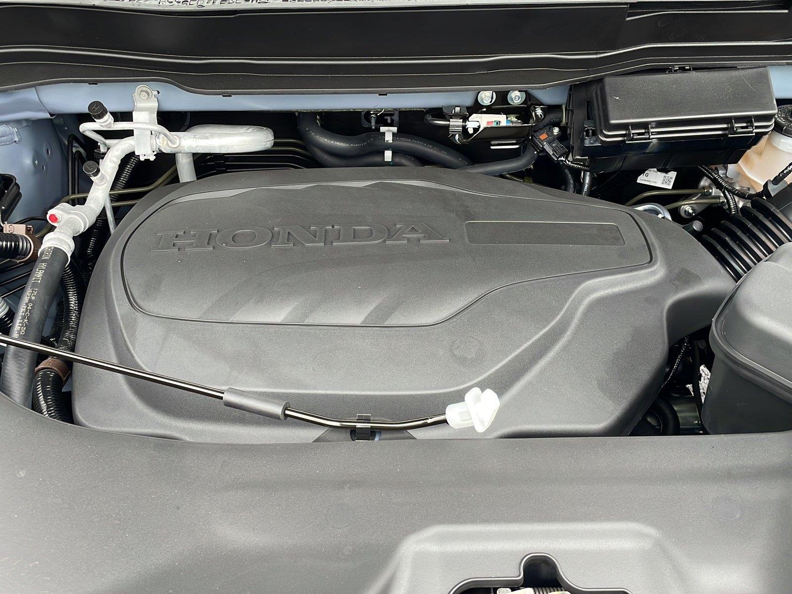 New 2026 Sonic Gray Pearl Honda RTL image 27