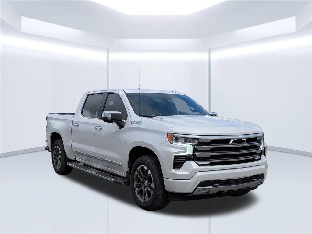 Used 2024 Beige Chevrolet High Country image 8