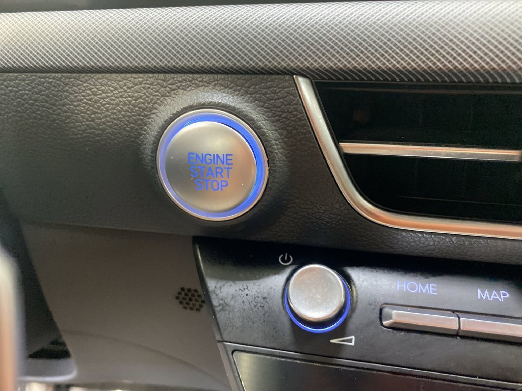 2025 Hyundai Sonata SEL - Photo 22