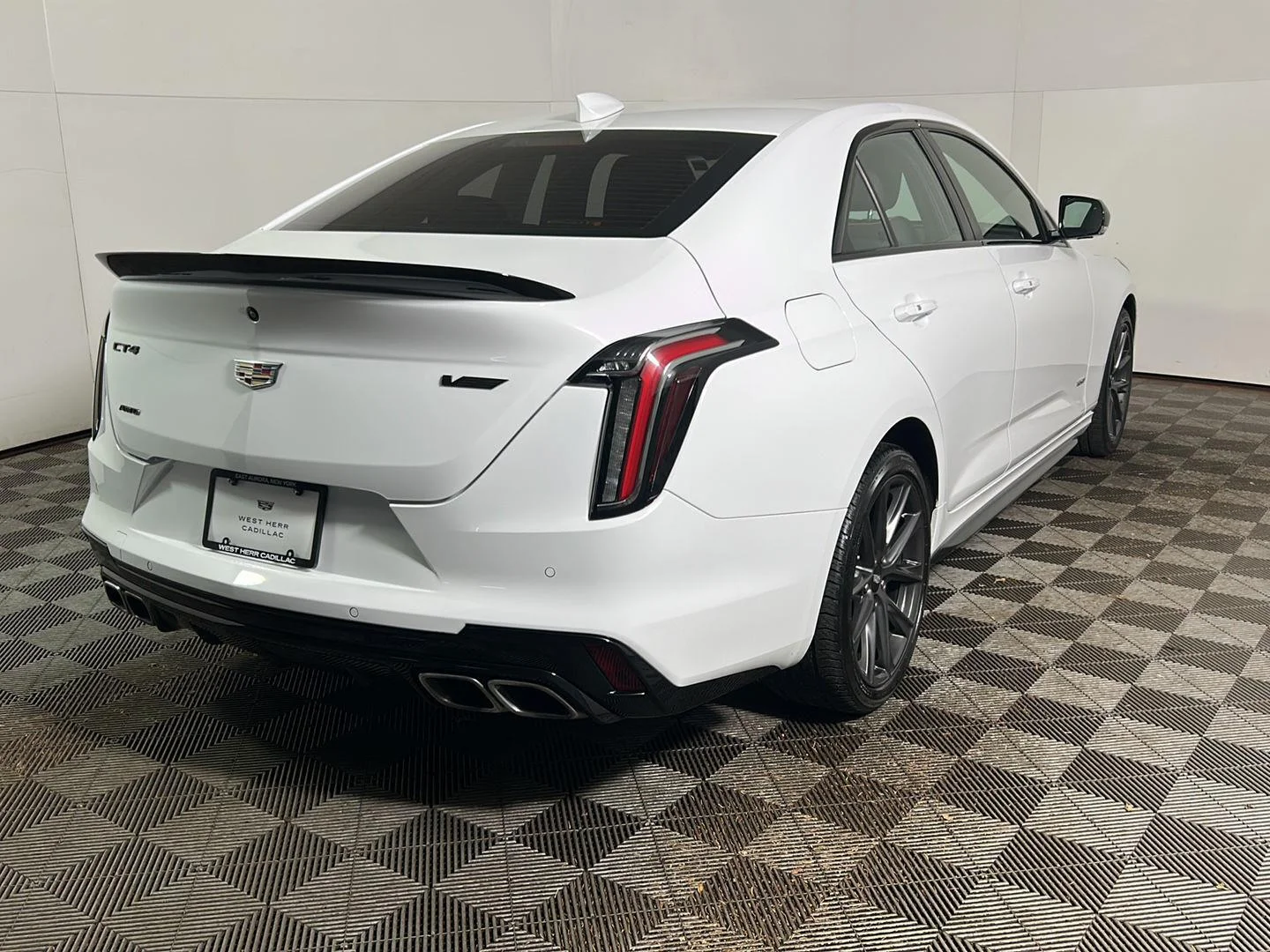 Used 2024 Summit White Cadillac V-Series image 7