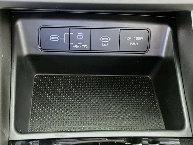 New 2026 Hyundai TUCSON SE