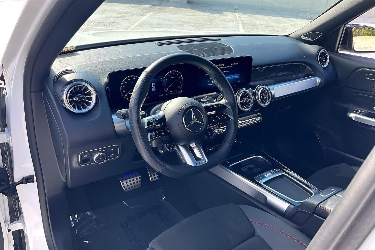 Certified Used 2026 Polar White Mercedes-Benz AMG® GLB 35 image 18