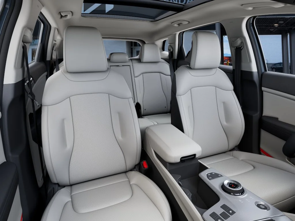 New 2027 Heritage Blue Kia EX image 15