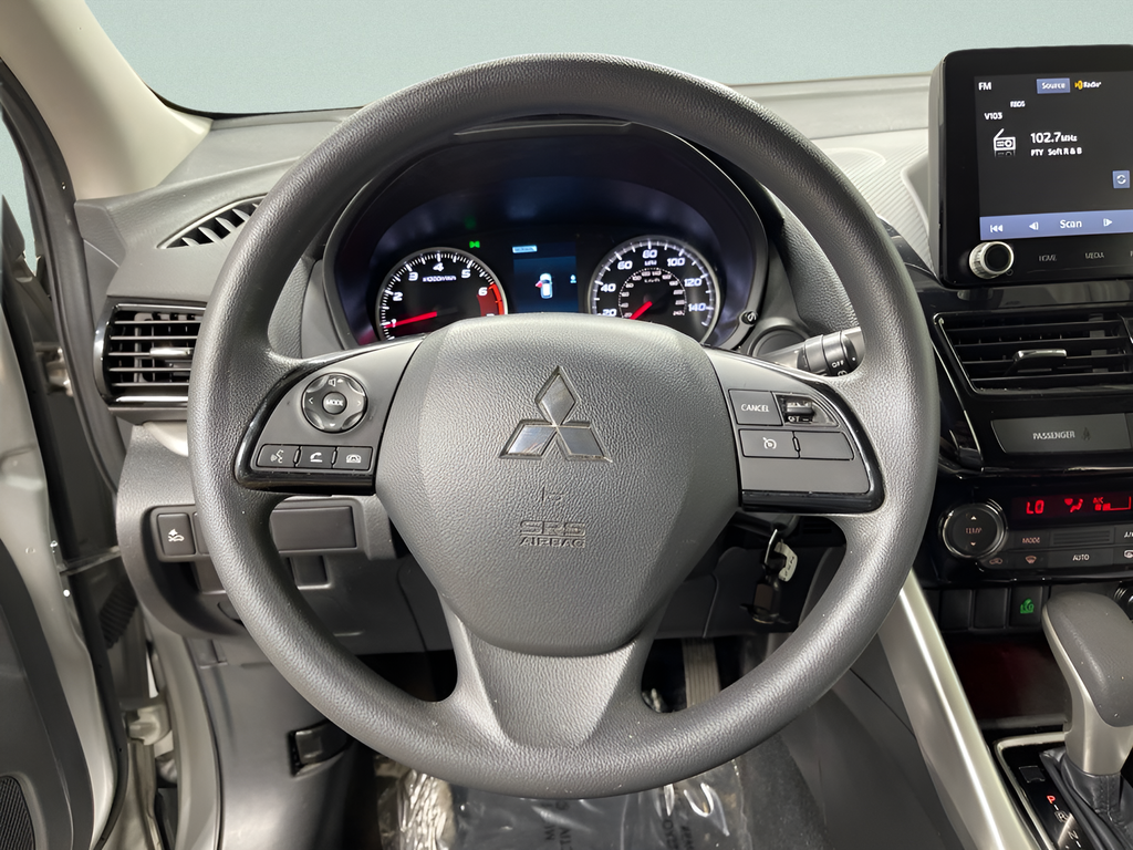 Used 2023 Labrador Black Pearl Mitsubishi LE image 6