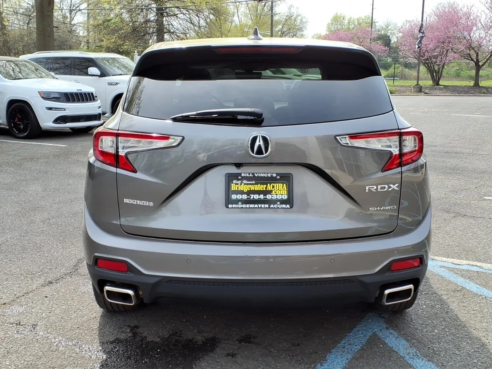 Used 2023 Liquid Carbon Metallic Acura SH-AWD TECH image 5