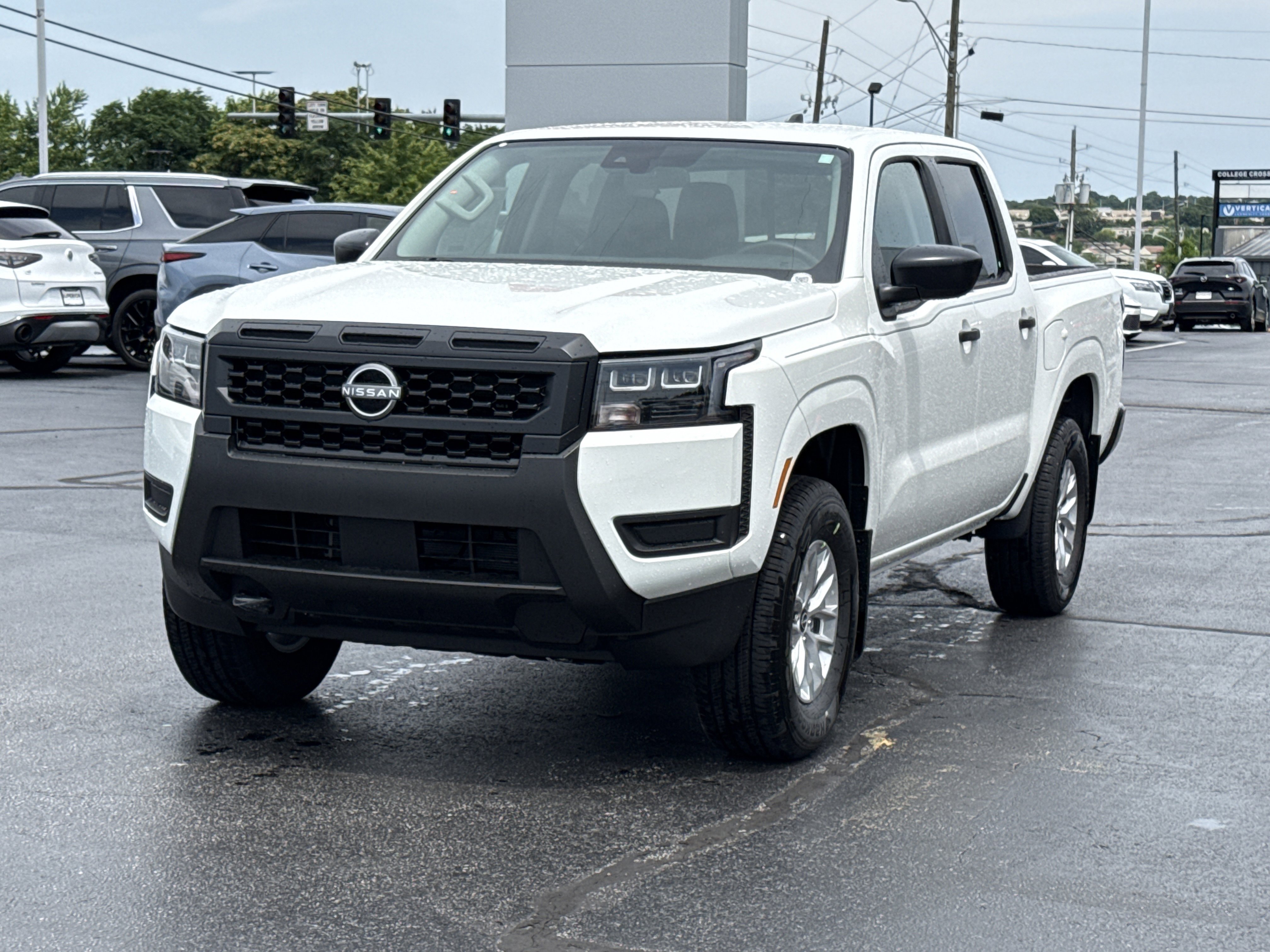 New 2026 Glacier White Nissan Crew Cab S image 10