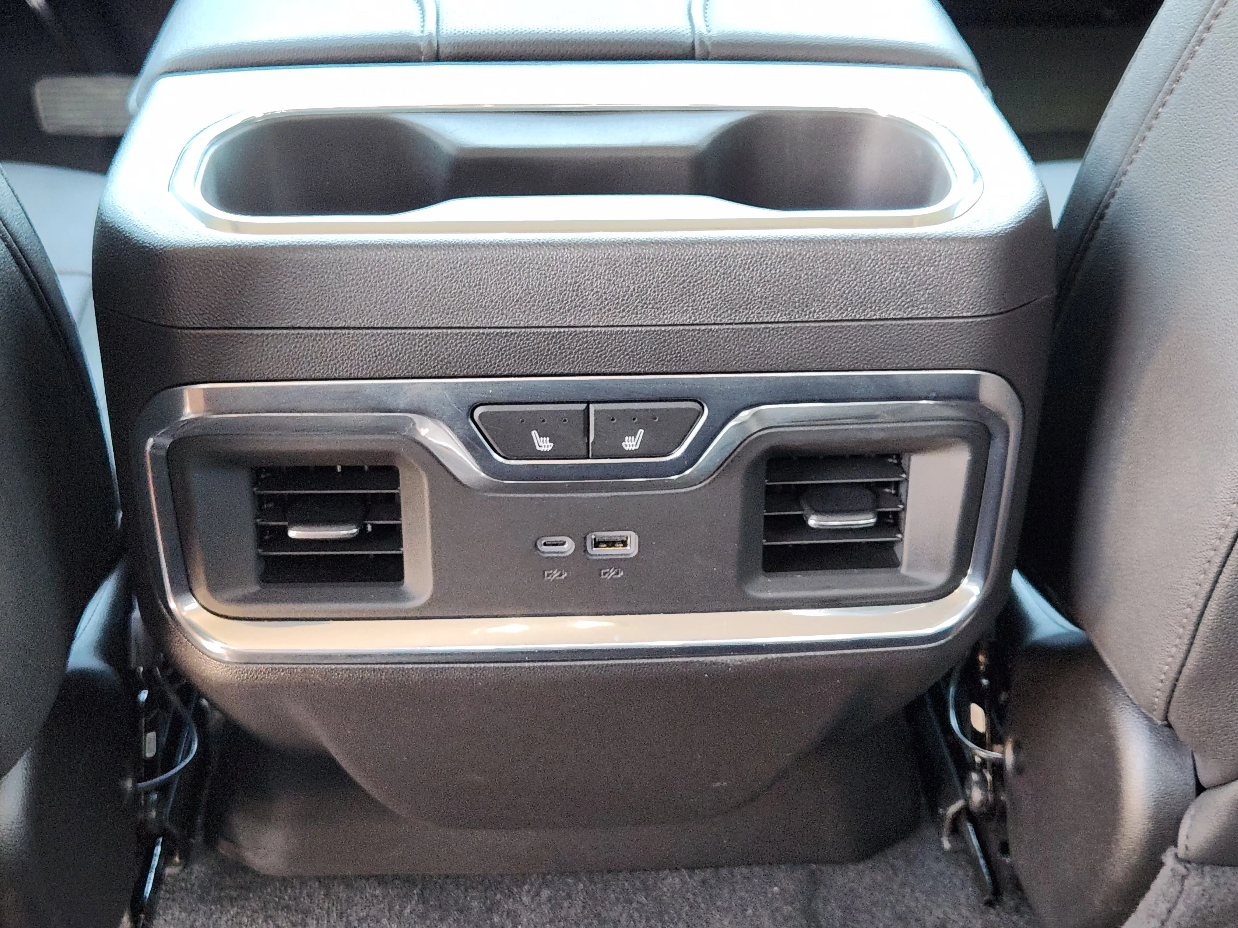 Used 2026 Sterling Metallic GMC SLT image 32