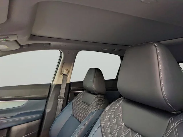 2026 Nissan Murano Platinum - Photo 18