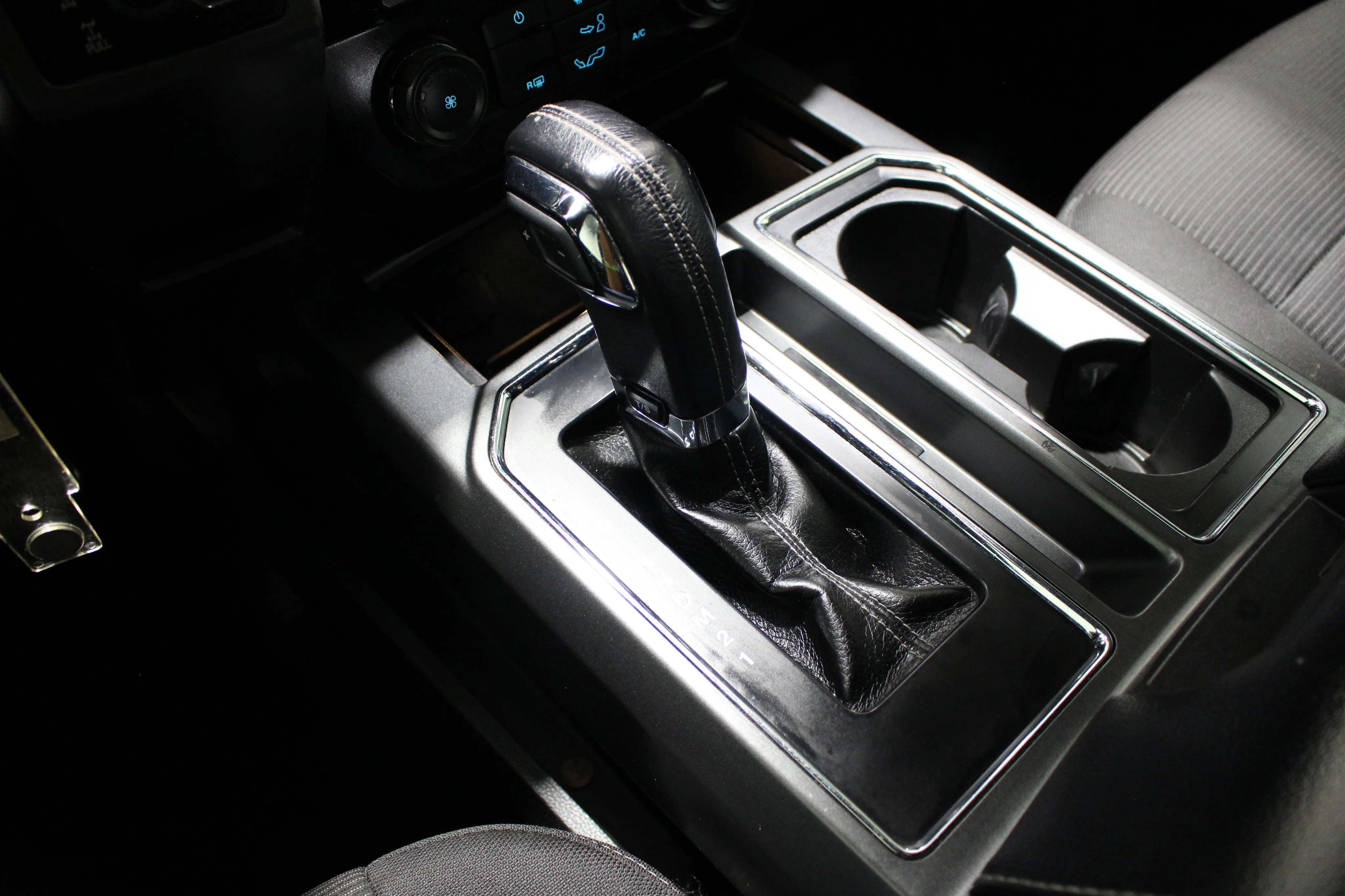 2016 Ford F-150 XLT - Photo 19