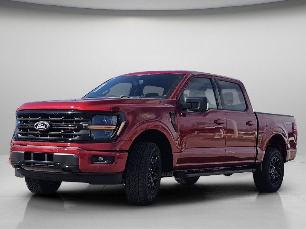 New 2026 Ruby Red Metallic Tinted Clearcoat Ford XLT image 19