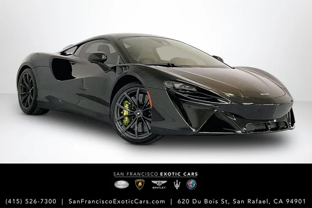 2023 McLaren Artura TechLux