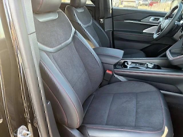 New 2026 Agate Black Metallic Ford ST image 44